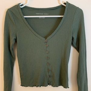 Long sleeve crop top